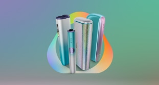 All three IQOS ILUMA i devices in the Remix Limited Edition, set against a background in Remix colours.