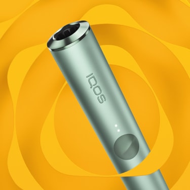 IQOS ILUMA PRIME uređaj u zelenoj Jade Green boji.