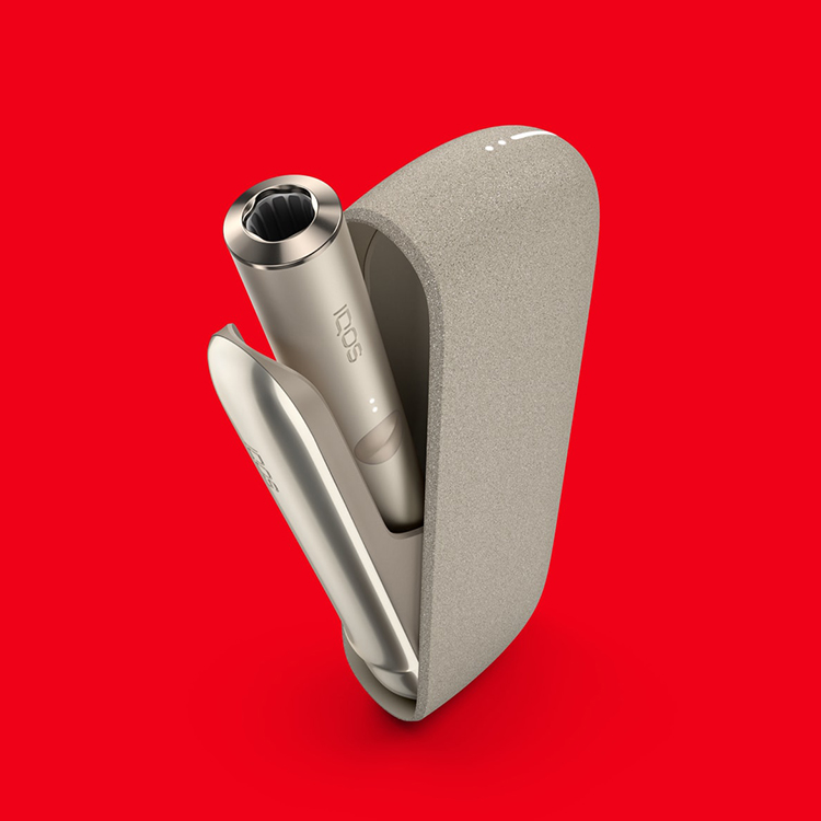 An IQOS ILUMA device.