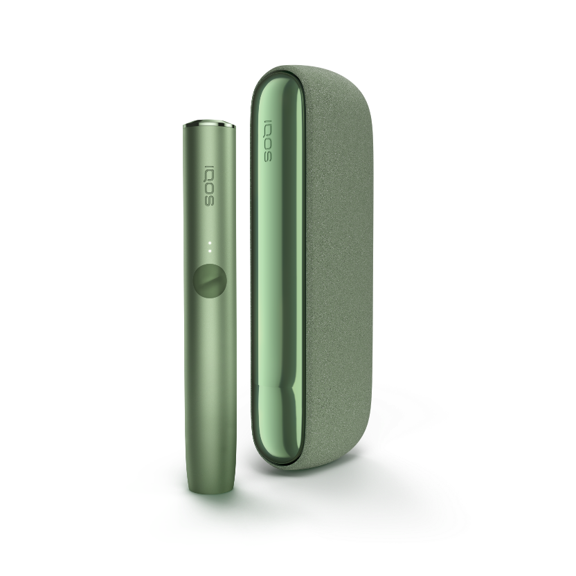 /Green%20IQOS%20ILUMA%20device%20and%20its%20charger