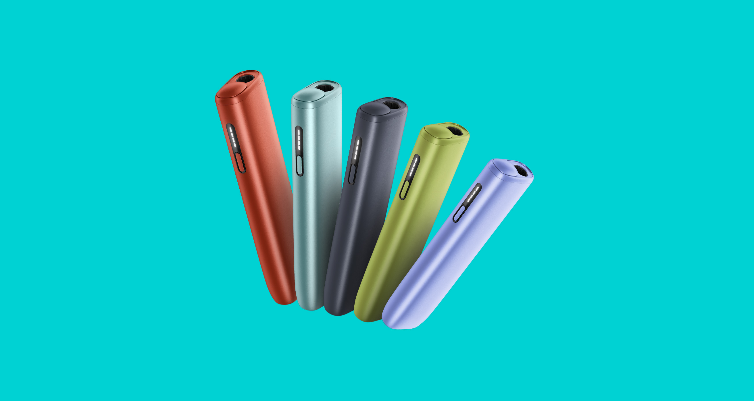 IQOS ILUMA i ONE uređaji u 5 boja na tirkiznoj pozadini