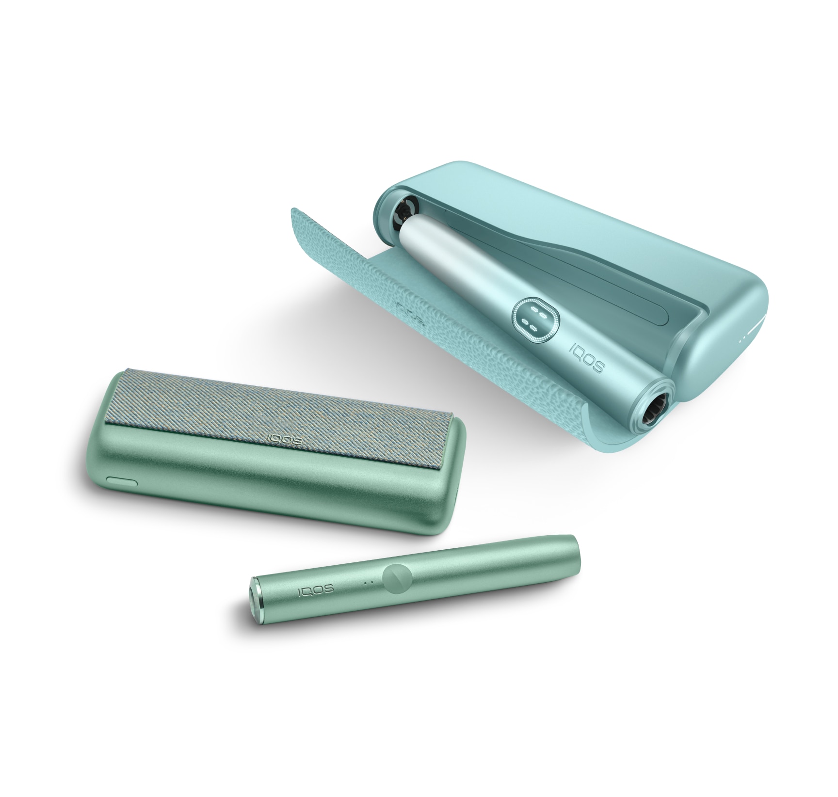 IQOS ILUMA i PRIME uređaj pokraj IQOS ILUMA PRIME uređaja.